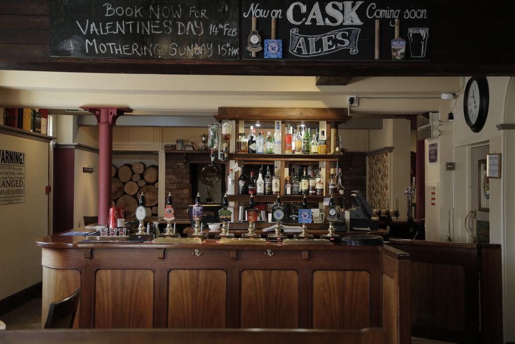 Hanmer Arms Esterno foto