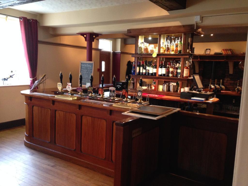 Hanmer Arms Esterno foto